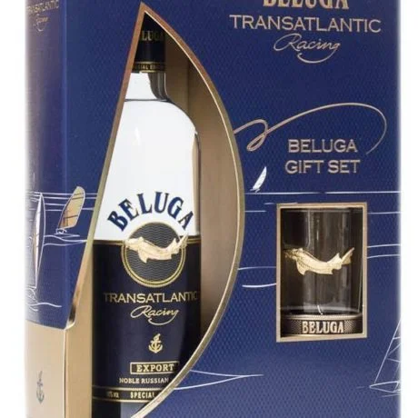 beluga con vaso