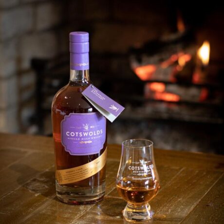 cotswolds-sherry-cask-single-malt-whisky-700ml-bottle-box 3