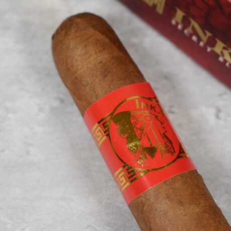 Inca_Secret_Blend_Red_Robusto long filler 1