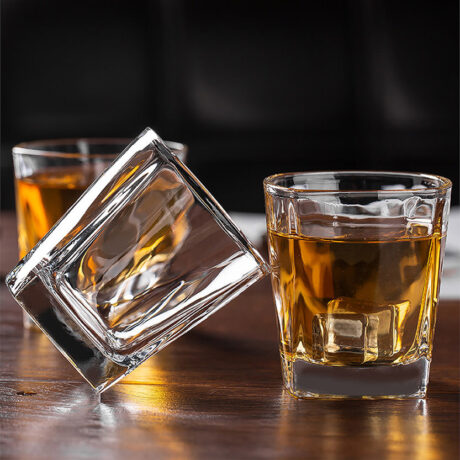 Vaso Whisky base cuadrada 290ml 5