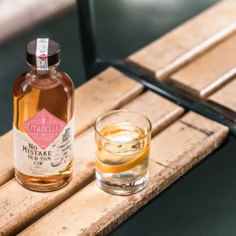 GIN CITADELLE NO MISTAKE OLD TOM 2
