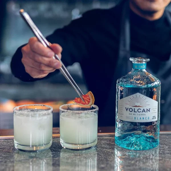 Tequila Volcan de mi tierra Blanco 4